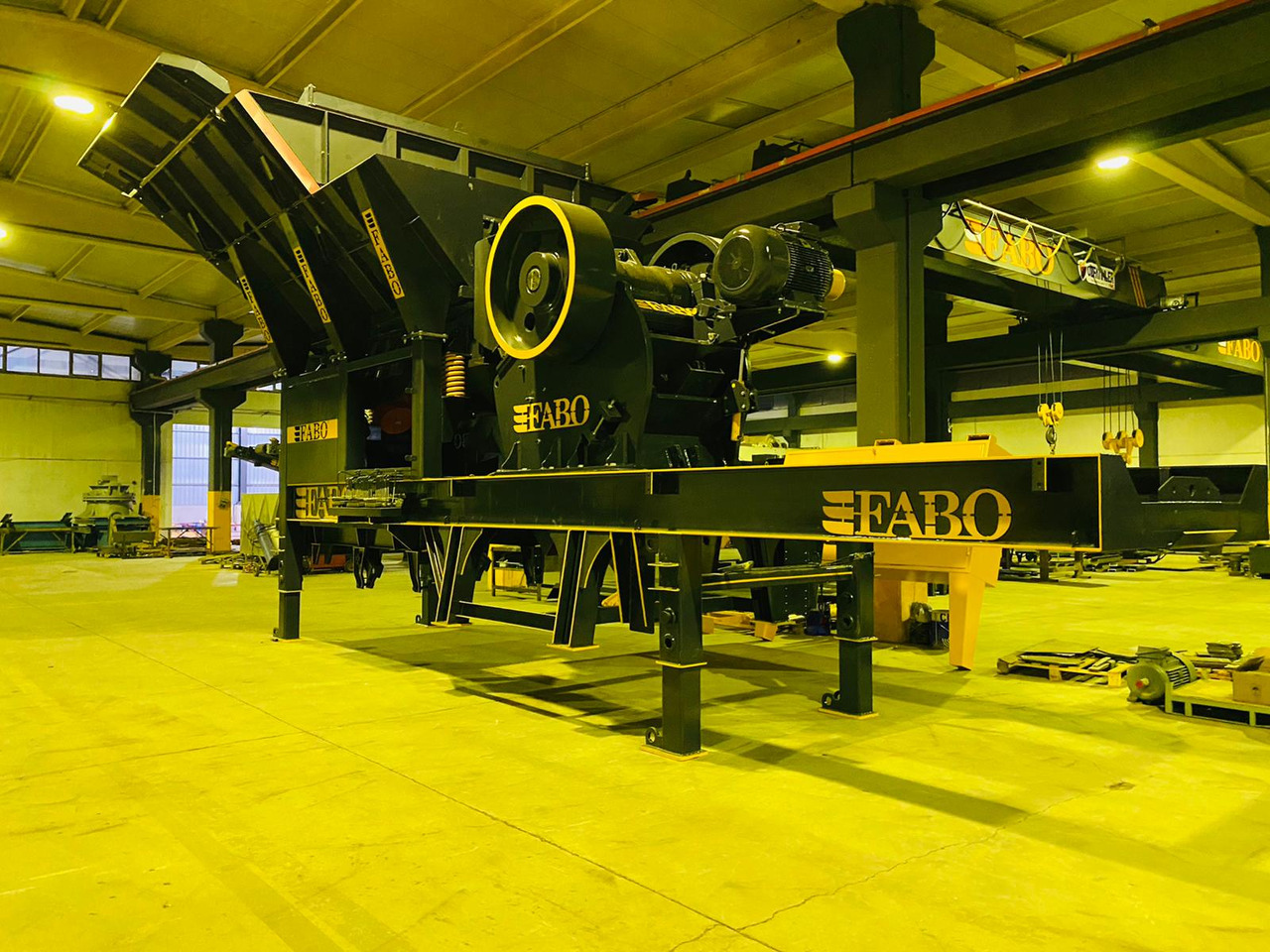 FABO Mobile crusher - Tanaman penghancur mobil: gambar 4 FABO Mobile crusher - Tanaman penghancur mobil: gambar 4
