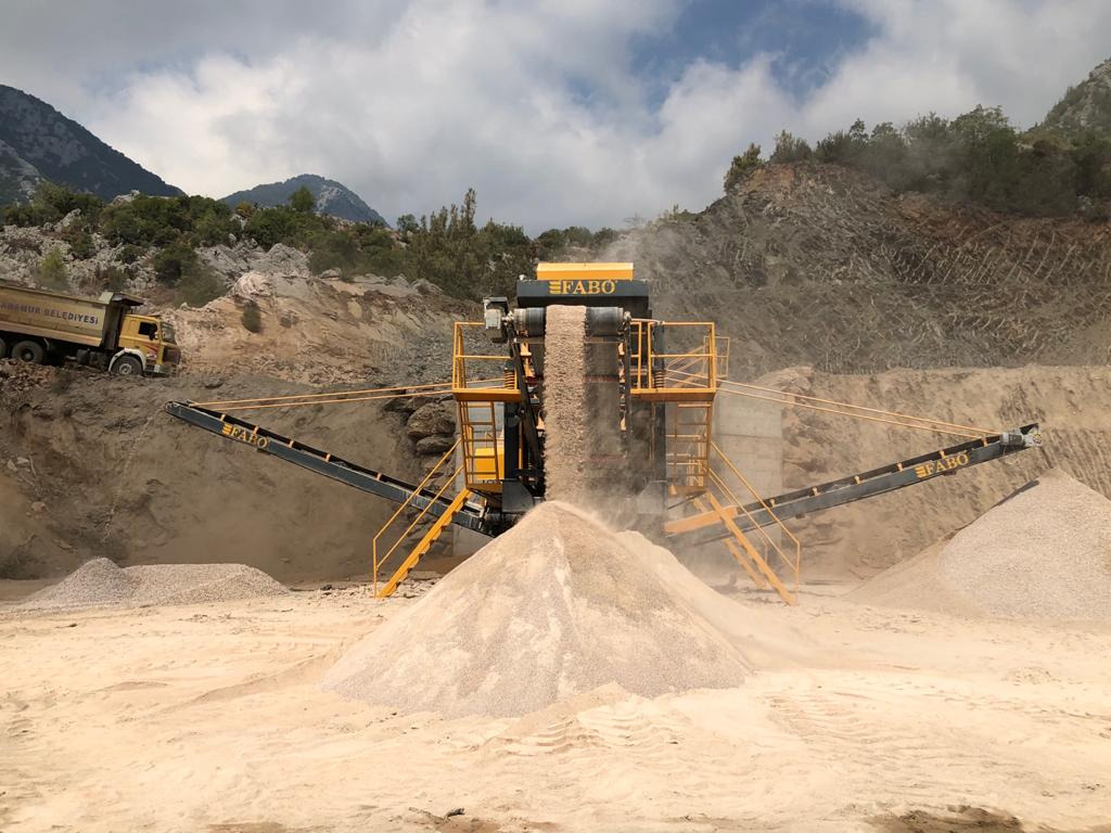 FABO Mobile crusher - Tanaman penghancur mobil: gambar 3 FABO Mobile crusher - Tanaman penghancur mobil: gambar 3