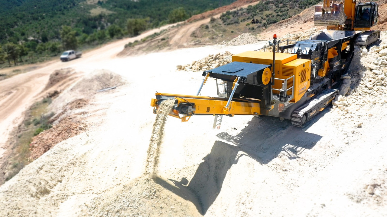 FABO Mobile crusher - Tanaman penghancur mobil: gambar 4 FABO Mobile crusher - Tanaman penghancur mobil: gambar 4