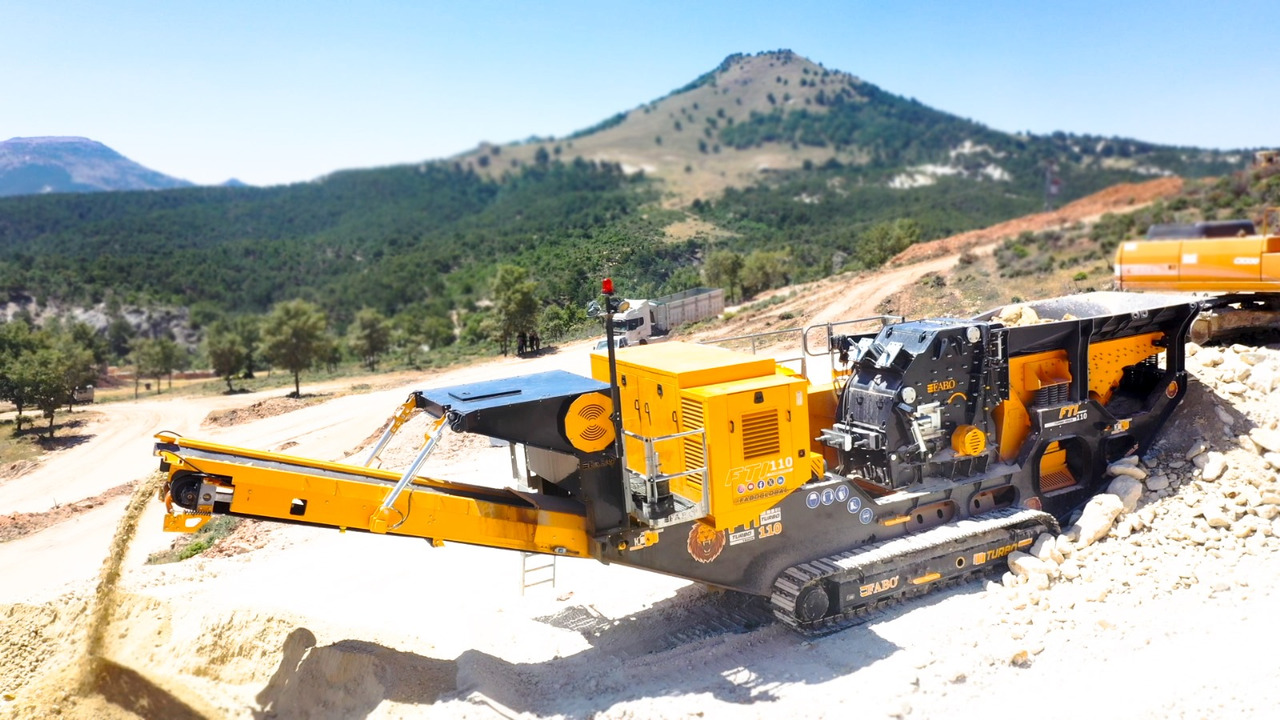FABO Mobile crusher - Tanaman penghancur mobil: gambar 1 FABO Mobile crusher - Tanaman penghancur mobil: gambar 1