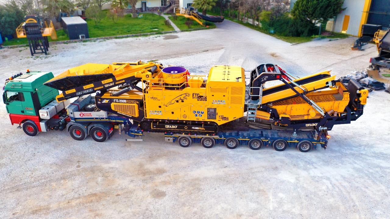 FABO Mobile crusher - Tanaman penghancur mobil: gambar 1 FABO Mobile crusher - Tanaman penghancur mobil: gambar 1