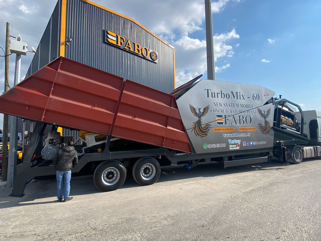 FABO mobile concrete batching plant - Pabrik beton: gambar 4 FABO mobile concrete batching plant - Pabrik beton: gambar 4