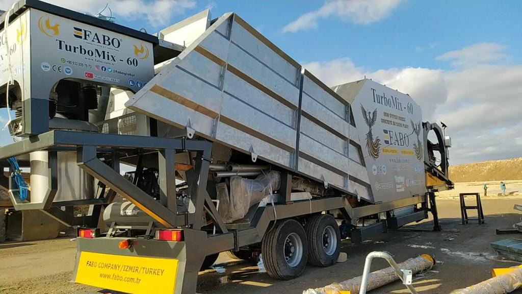 Pabrik beton baru FABO mobile concrete batching plant: gambar 8 Pabrik beton baru FABO mobile concrete batching plant: gambar 8