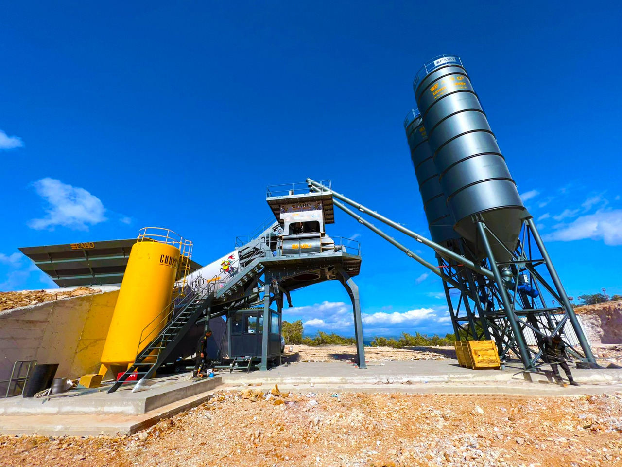 FABO mobile concrete batching plant - Pabrik beton: gambar 3 FABO mobile concrete batching plant - Pabrik beton: gambar 3