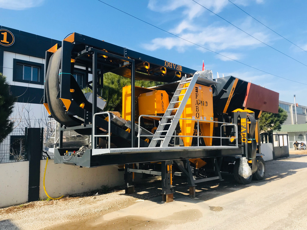 FABO mobile jaw crusher - Penghancur rahang: gambar 2 FABO mobile jaw crusher - Penghancur rahang: gambar 2