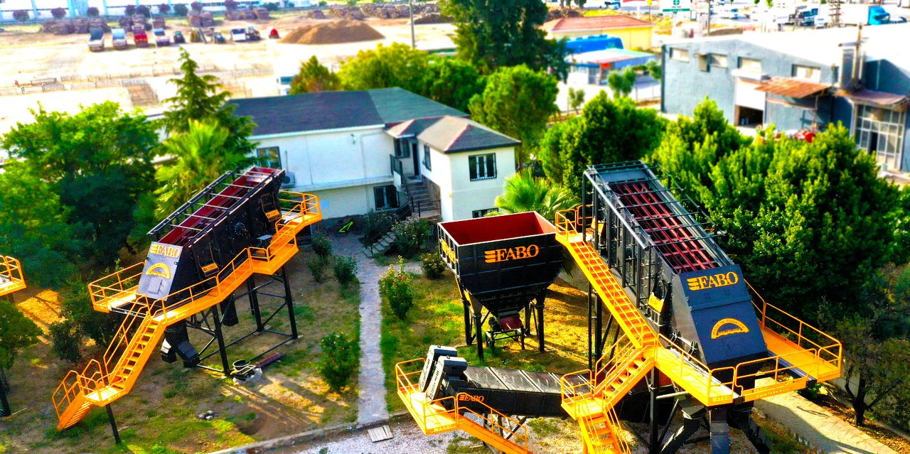 FABO vibrating screen - Screener: gambar 1 FABO vibrating screen - Screener: gambar 1
