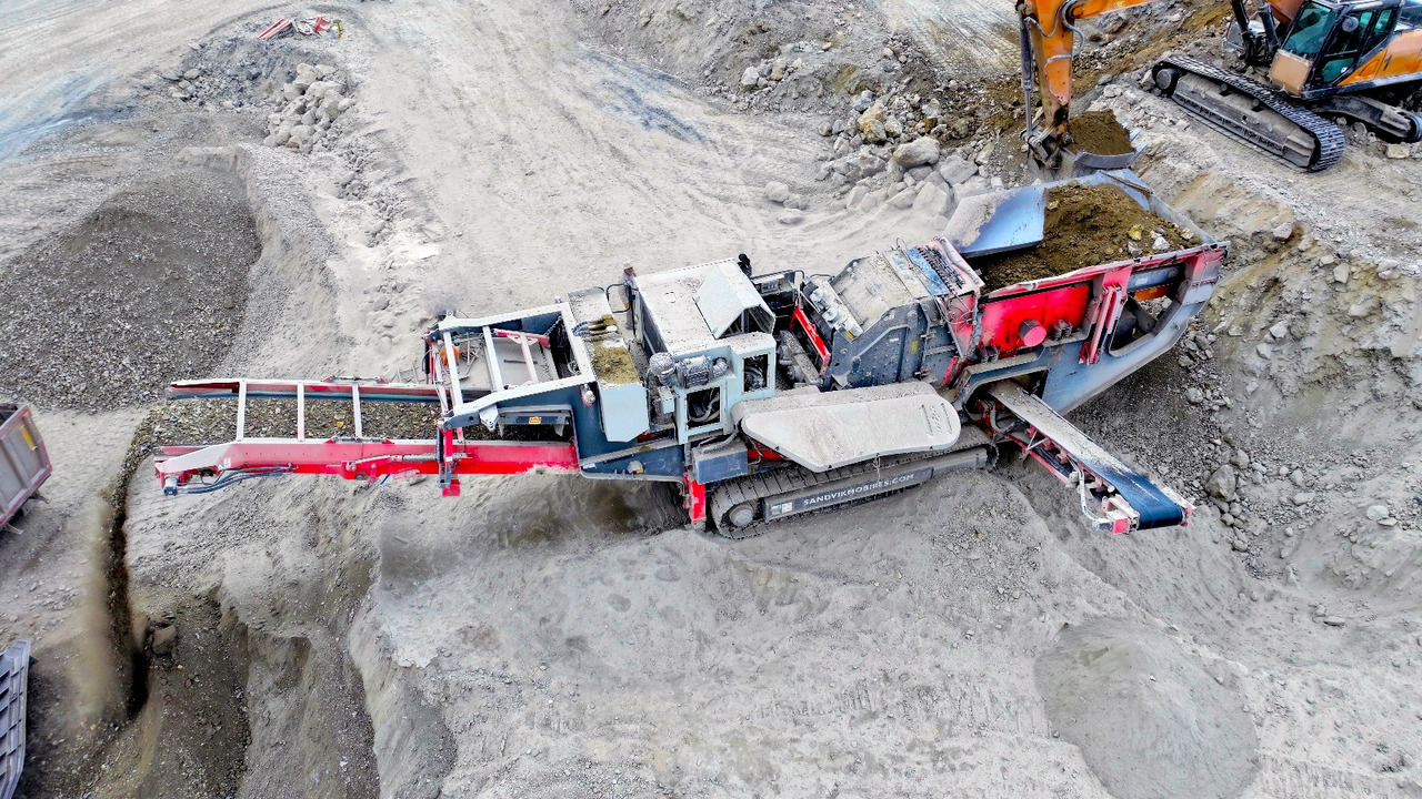 SANDVIK Mobile crusher - Tanaman penghancur mobil: gambar 3 SANDVIK Mobile crusher - Tanaman penghancur mobil: gambar 3