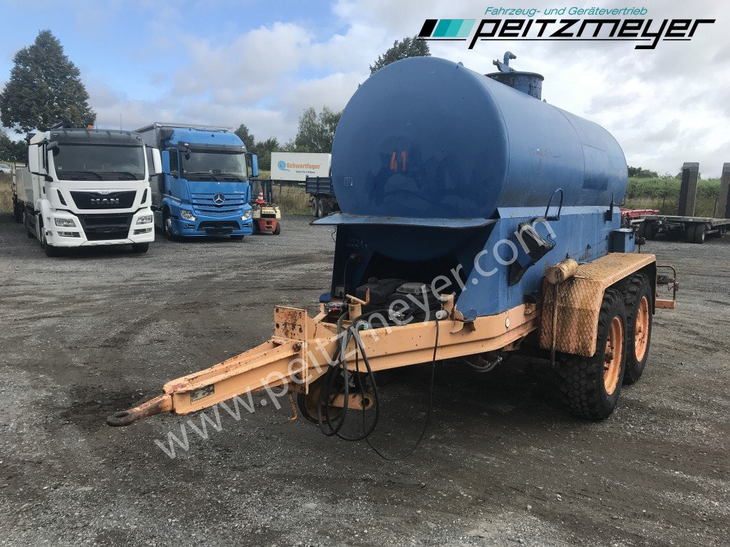 BATHE TANDEMANHÄNGER Bitum / Teerkocher 3,5 m³ Hatz Diesel-Motor 1 B 40 - Aspal sprayer: gambar 3 BATHE TANDEMANHÄNGER Bitum / Teerkocher 3,5 m³ Hatz Diesel-Motor 1 B 40 - Aspal sprayer: gambar 3