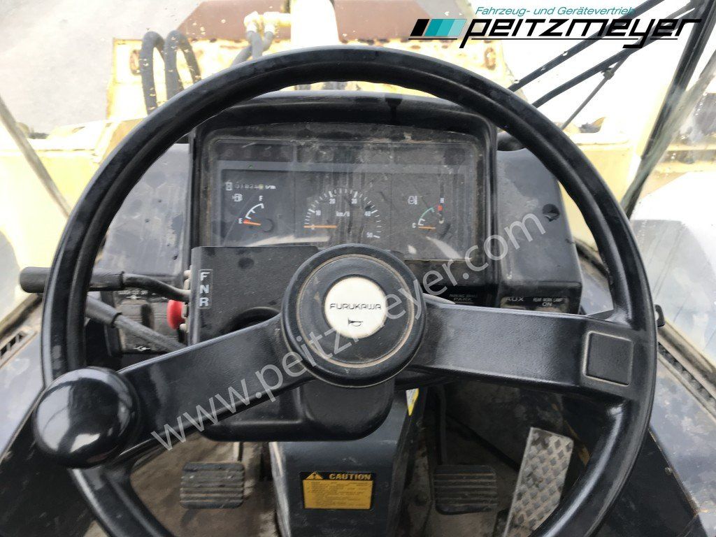 Wheel loader FURUKAWA Radlader 325 Klima: gambar 11 Wheel loader FURUKAWA Radlader 325 Klima: gambar 11