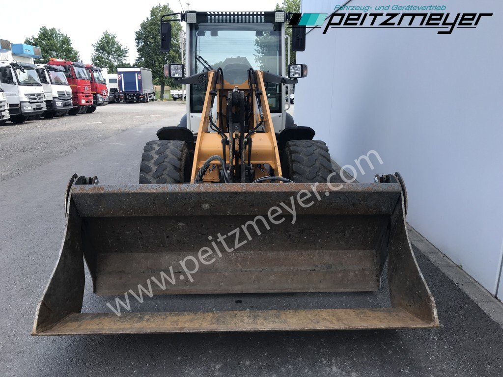 LIEBHERR Radlader L 508 C 4in1 Schaufel + Palettengabel - Wheel loader: gambar 5 LIEBHERR Radlader L 508 C 4in1 Schaufel + Palettengabel - Wheel loader: gambar 5