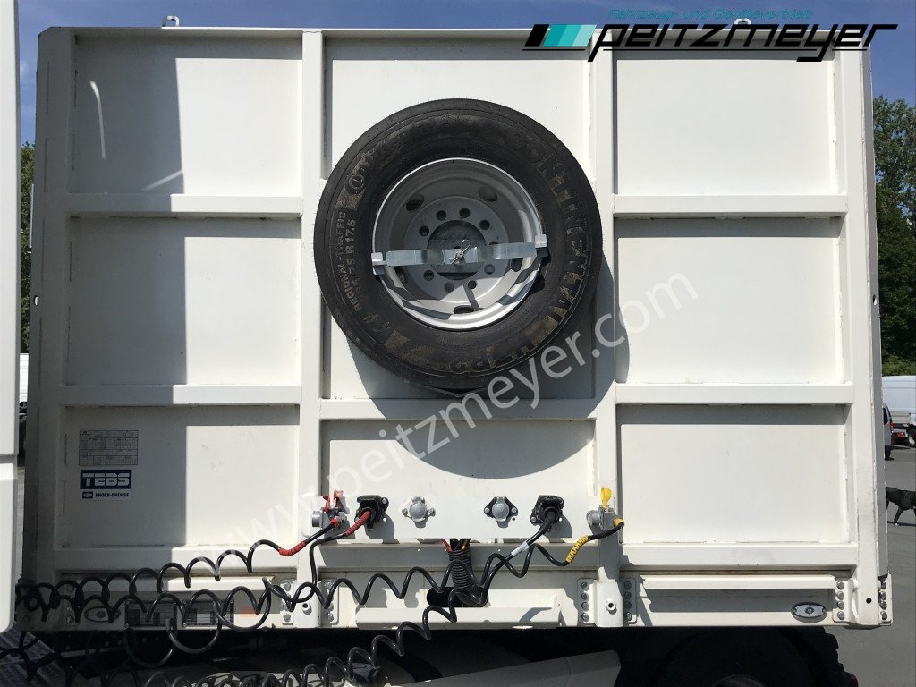 Möslein 3-Achs-Tieflader STO 3, Lenkachse, Rampen, neuwertig - Semi-trailer low bed: gambar 5 Möslein 3-Achs-Tieflader STO 3, Lenkachse, Rampen, neuwertig - Semi-trailer low bed: gambar 5