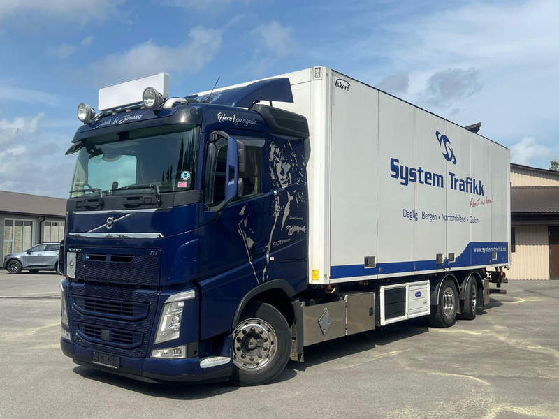 Volvo FH500 6X2*4 -OPEN SIDE -RETARDER -CARRIER SUPRA 1150 - Truk berpendingin: gambar 3 Volvo FH500 6X2*4 -OPEN SIDE -RETARDER -CARRIER SUPRA 1150 - Truk berpendingin: gambar 3