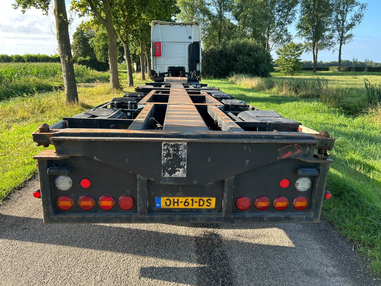 Nooteboom D-tec CT-53-04D combi chassis apk/tuf 9-2025 gvw 53000 kg - Semi-trailer pengangkut mobil: gambar 3 Nooteboom D-tec CT-53-04D combi chassis apk/tuf 9-2025 gvw 53000 kg - Semi-trailer pengangkut mobil: gambar 3