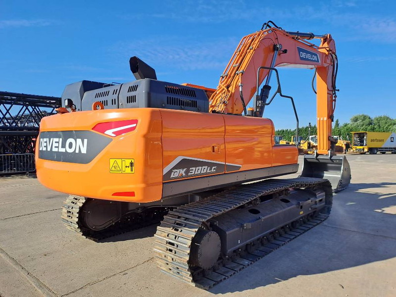 Develon DX300LC-7M - Ekskavator perayap: gambar 4 Develon DX300LC-7M - Ekskavator perayap: gambar 4