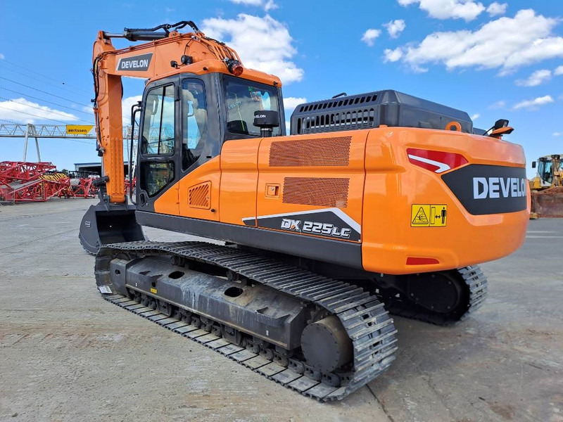 Doosan DX 225 LC-7M (UNUSED, multiple units available) - Ekskavator perayap: gambar 2 Doosan DX 225 LC-7M (UNUSED, multiple units available) - Ekskavator perayap: gambar 2