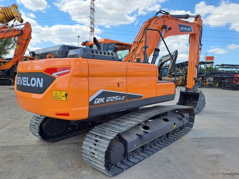 Doosan DX 225 LC-7M (UNUSED, multiple units available) - Ekskavator perayap: gambar 4 Doosan DX 225 LC-7M (UNUSED, multiple units available) - Ekskavator perayap: gambar 4