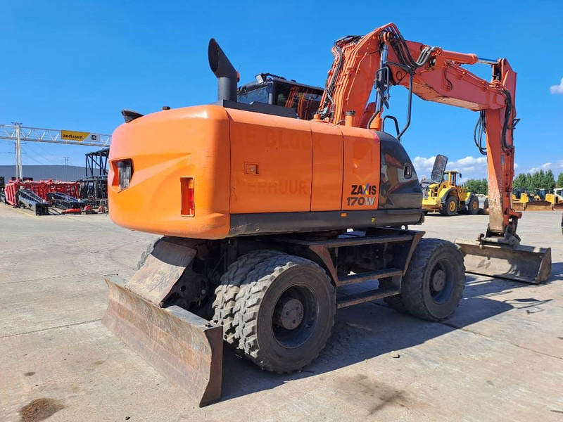 Hitachi ZX 170 W-5 B - Ekskavator roda: gambar 4 Hitachi ZX 170 W-5 B - Ekskavator roda: gambar 4