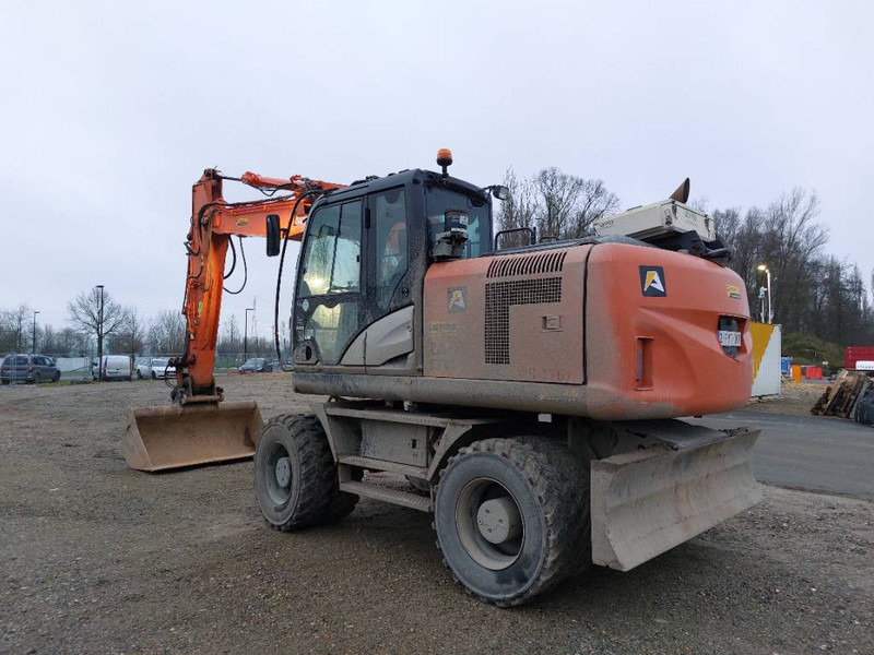 Ekskavator roda Hitachi ZX170W-5B: gambar 6