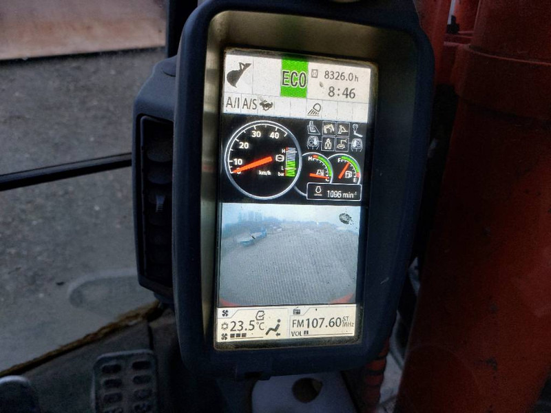 Ekskavator roda Hitachi ZX170W-5B: gambar 8