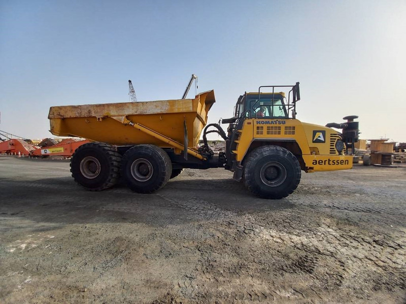 Komatsu HM400-3R (4pcs available in Abu Dhabi) - Tempat sampah artikulasi: gambar 3 Komatsu HM400-3R (4pcs available in Abu Dhabi) - Tempat sampah artikulasi: gambar 3