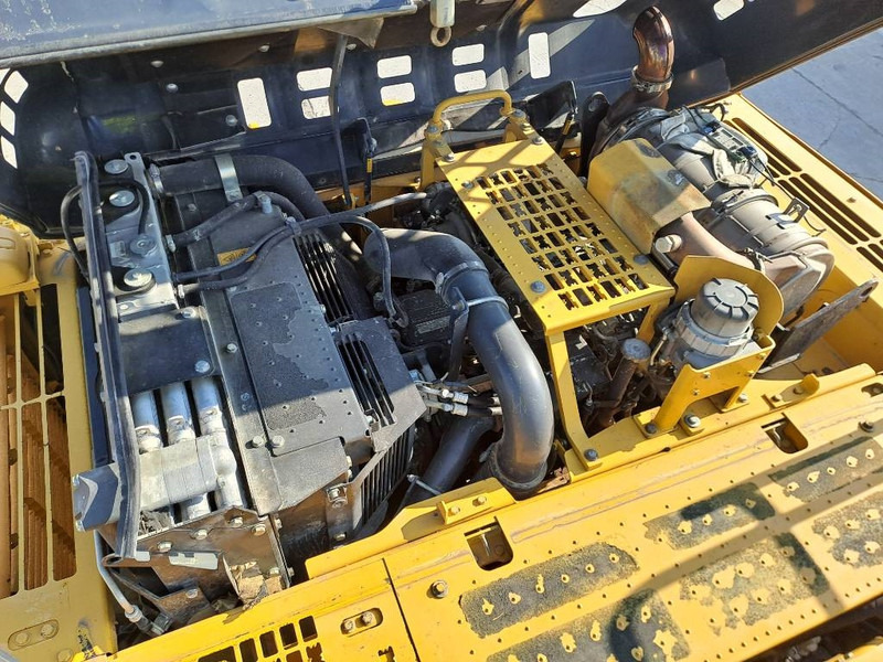 Ekskavator perayap Komatsu PC360LC-10: gambar 20