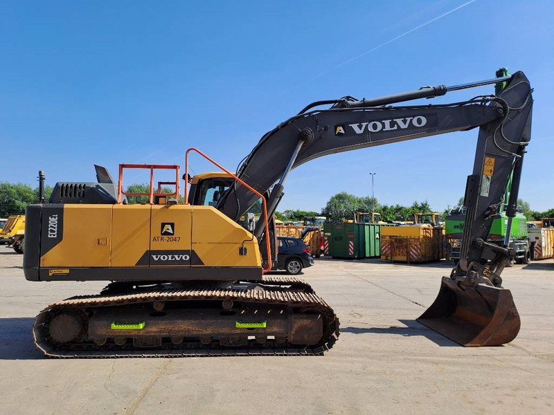 Volvo EC 220 EL - Ekskavator perayap: gambar 5 Volvo EC 220 EL - Ekskavator perayap: gambar 5