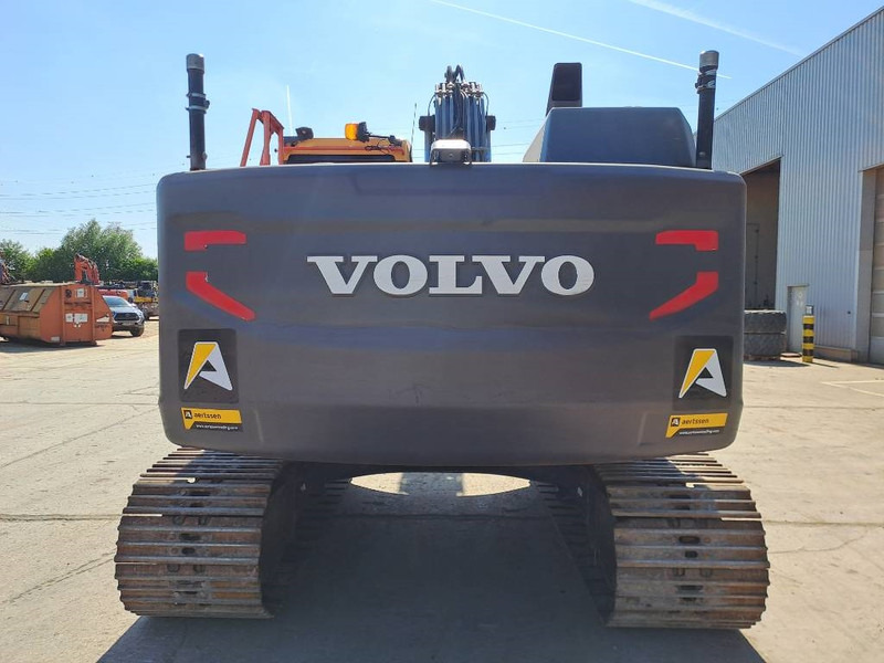 Volvo EC 220 EL - Ekskavator perayap: gambar 3 Volvo EC 220 EL - Ekskavator perayap: gambar 3