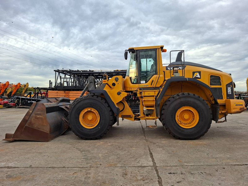 Volvo L 150 H (New Tyres) - Wheel loader: gambar 1 Volvo L 150 H (New Tyres) - Wheel loader: gambar 1