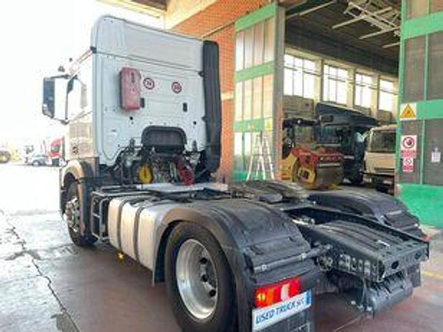 Mercedes-Benz Actros 1845 - Traktor: gambar 3 Mercedes-Benz Actros 1845 - Traktor: gambar 3