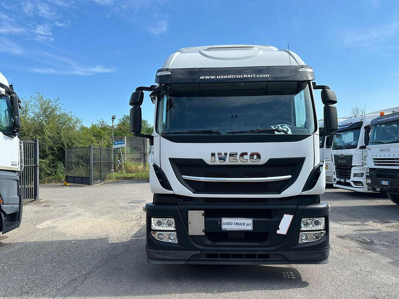 Iveco Stralis 460 - Tractor head: gambar 5 Iveco Stralis 460 - Tractor head: gambar 5