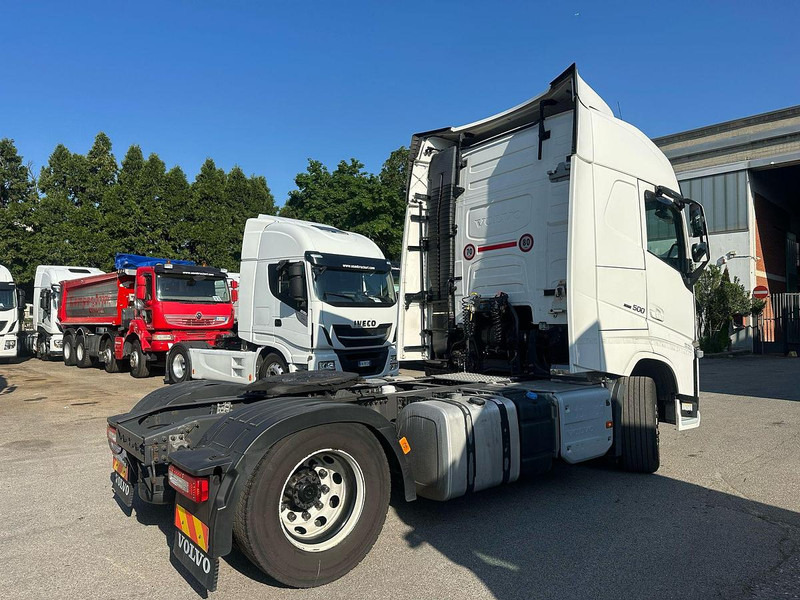 Volvo FH 500 - Tractor head: gambar 4 Volvo FH 500 - Tractor head: gambar 4