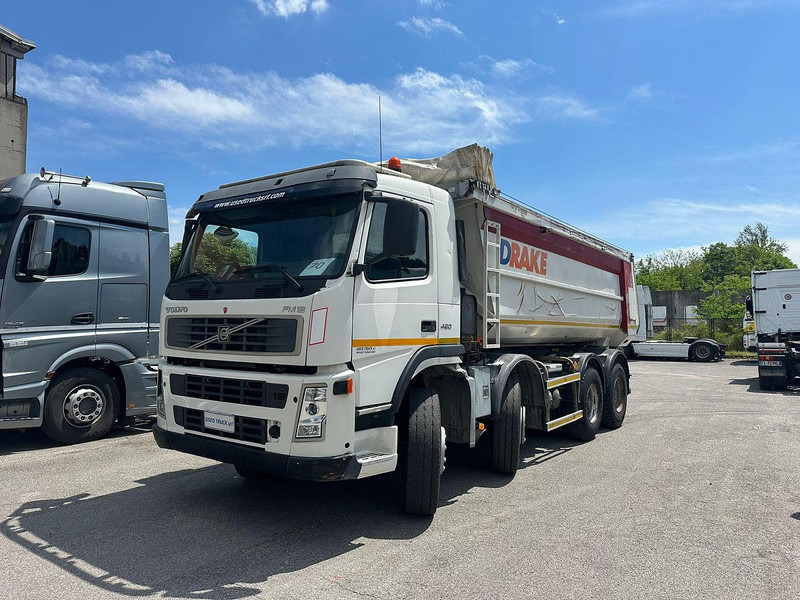 Volvo FM 420 - Truk jungkit: gambar 1 Volvo FM 420 - Truk jungkit: gambar 1