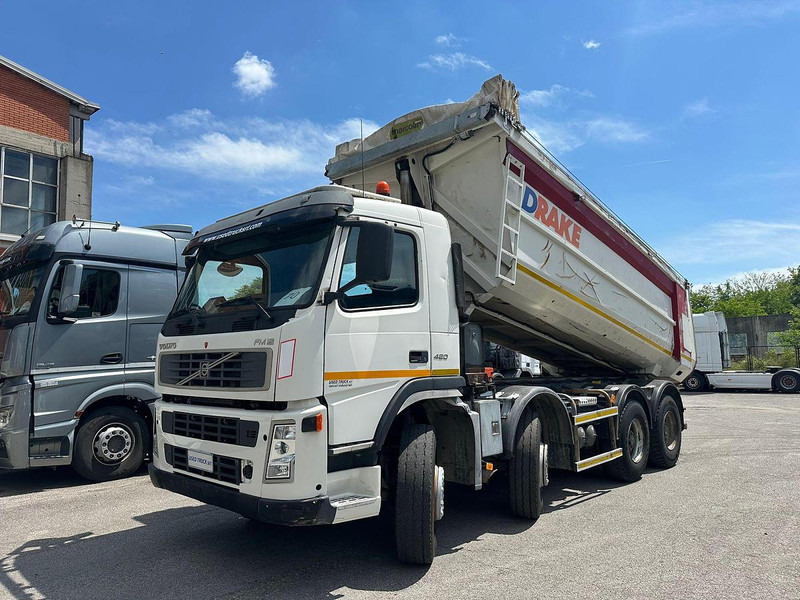 Volvo FM 420 - Truk jungkit: gambar 5 Volvo FM 420 - Truk jungkit: gambar 5
