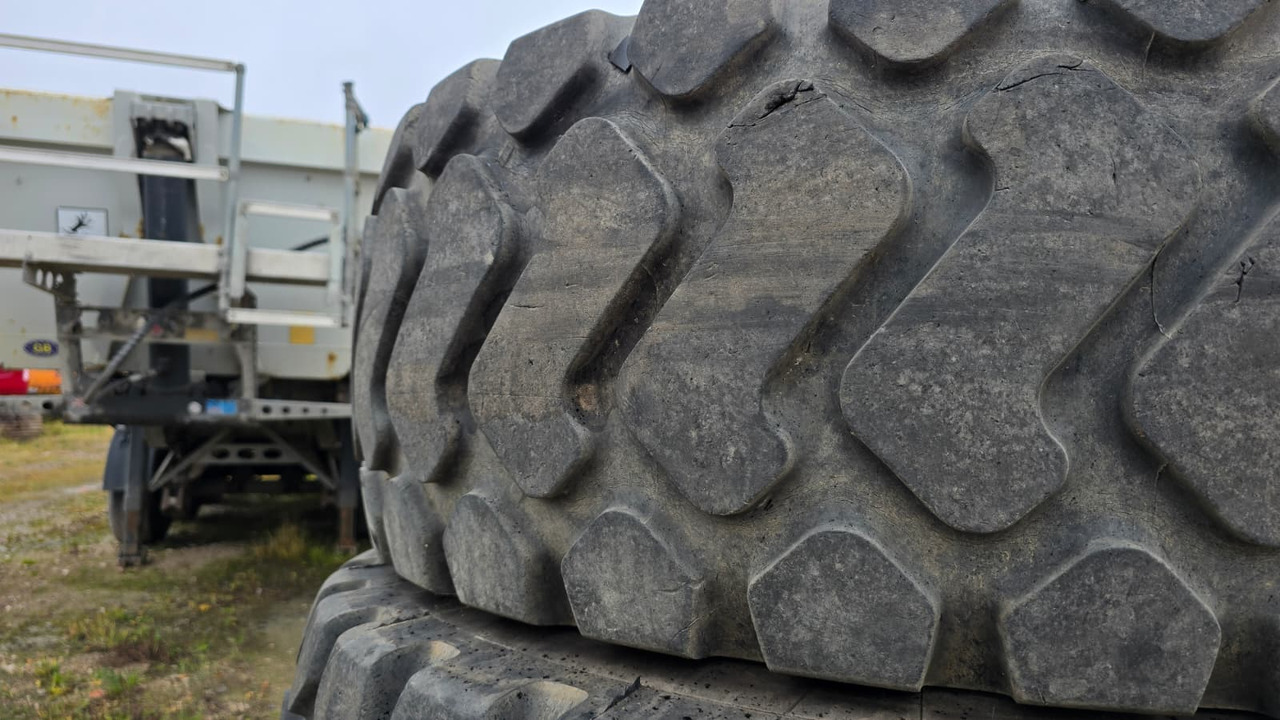 MICHELIN 17.5 R25 4pcs - Roda untuk Peralatan konstruksi: gambar 2 MICHELIN 17.5 R25 4pcs - Roda untuk Peralatan konstruksi: gambar 2