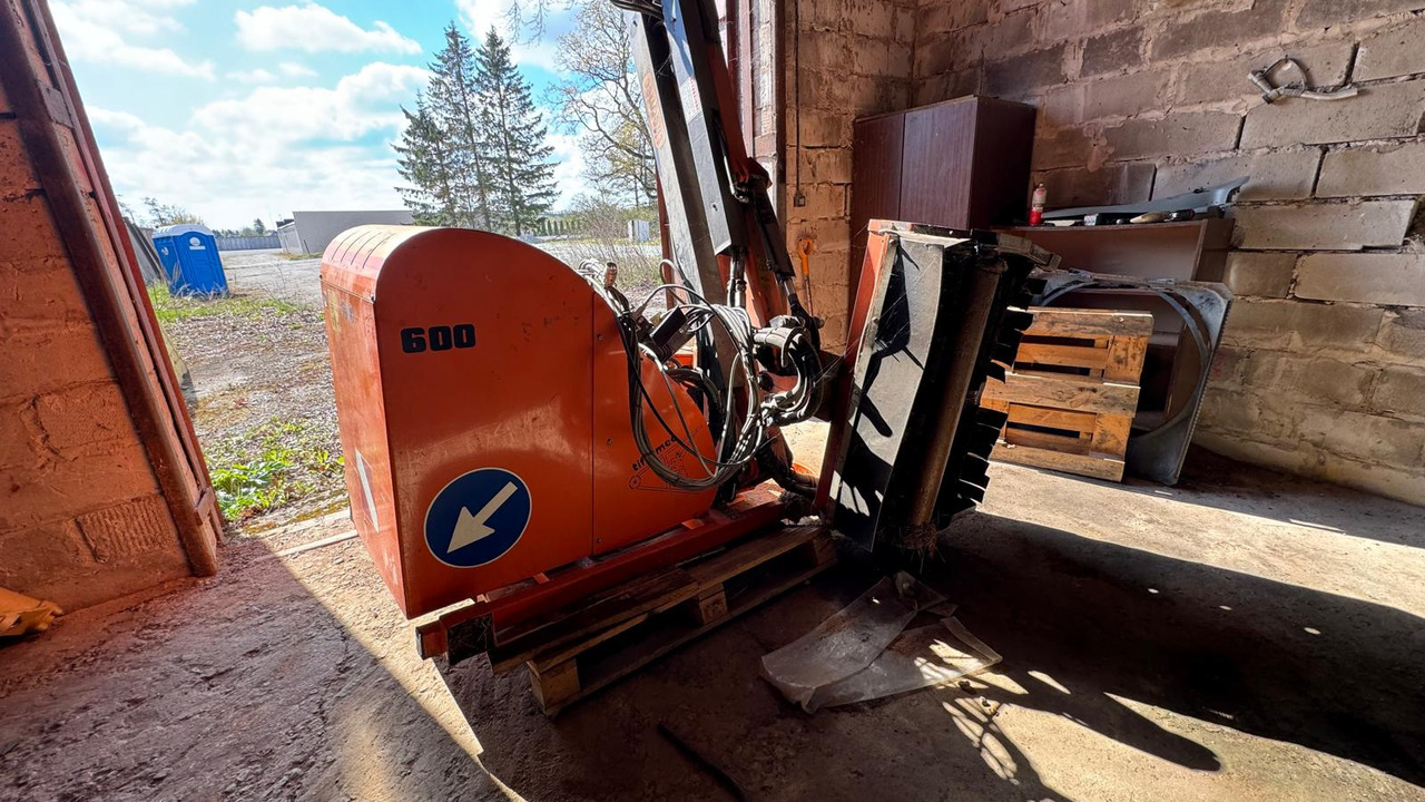 Tifermec 600K Boom mover - Mesin pemotong chopper/ Mulcher: gambar 4 Tifermec 600K Boom mover - Mesin pemotong chopper/ Mulcher: gambar 4