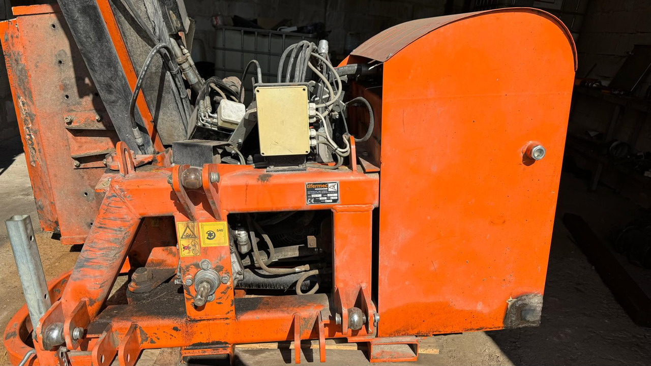 Tifermec 600K Boom mover - Mesin pemotong chopper/ Mulcher: gambar 5 Tifermec 600K Boom mover - Mesin pemotong chopper/ Mulcher: gambar 5