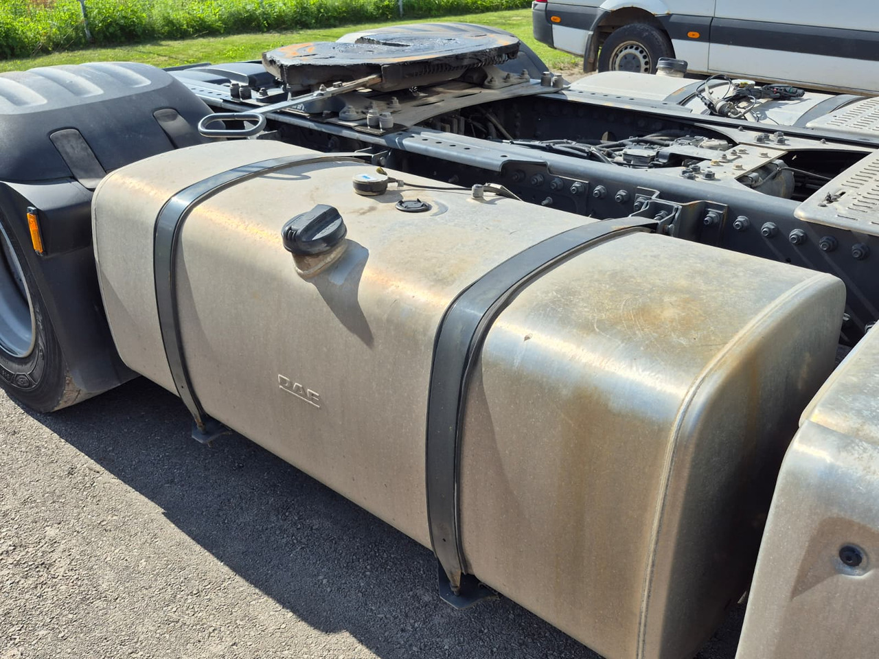 Leasing DAF XF480 FT DAF XF480 FT: gambar 10 Leasing DAF XF480 FT DAF XF480 FT: gambar 10