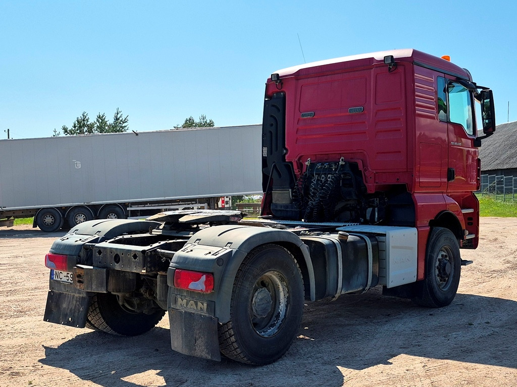 MAN TGX18.440 4x4 - Tractor head: gambar 5 MAN TGX18.440 4x4 - Tractor head: gambar 5