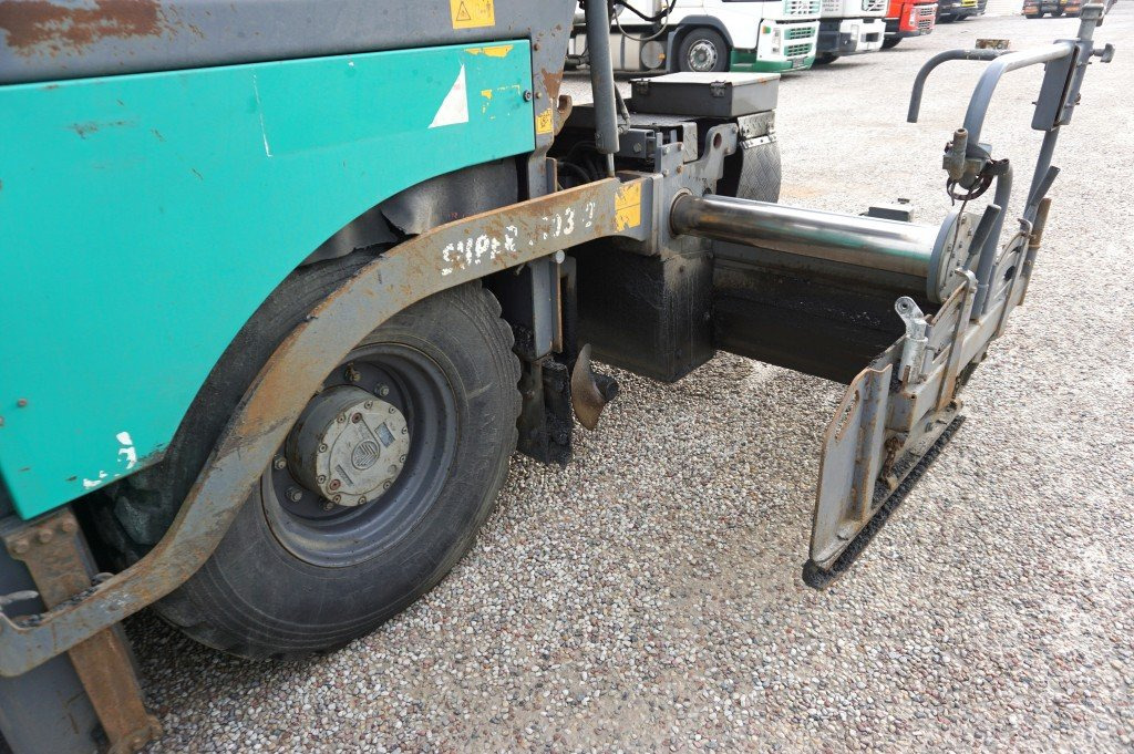 VÖGELE Super 1303-2 - Paver aspal: gambar 5 VÖGELE Super 1303-2 - Paver aspal: gambar 5