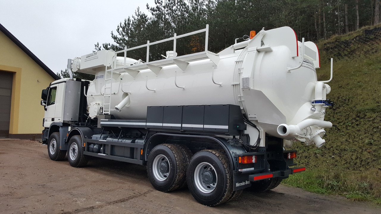 Mercedes NAAKTGEBOREN Vacu Press 8000 - Truk vakum: gambar 4 Mercedes NAAKTGEBOREN Vacu Press 8000 - Truk vakum: gambar 4