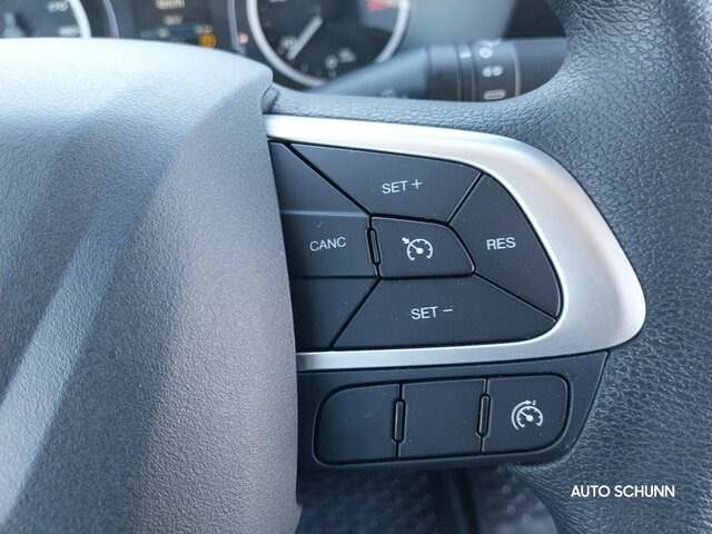 IVECO Daily 50C18H V 19+1+1 Sitze/15,5 kW/Webasto... - Bus mini, Van penumpang: gambar 5 IVECO Daily 50C18H V 19+1+1 Sitze/15,5 kW/Webasto... - Bus mini, Van penumpang: gambar 5