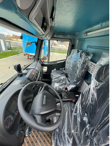 IVECO EuroCargo ML120E21 + PTO CLIMA DAB... - Truk sasis: gambar 3 IVECO EuroCargo ML120E21 + PTO CLIMA DAB... - Truk sasis: gambar 3