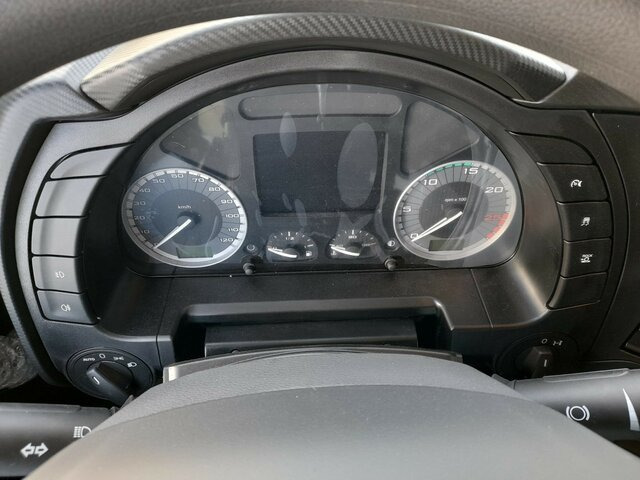 IVECO X-Way AT280X46Y/PS ON++LED+KRAN + KIPPMULDE... - Truk derek, Truk flatbed: gambar 4 IVECO X-Way AT280X46Y/PS ON++LED+KRAN + KIPPMULDE... - Truk derek, Truk flatbed: gambar 4