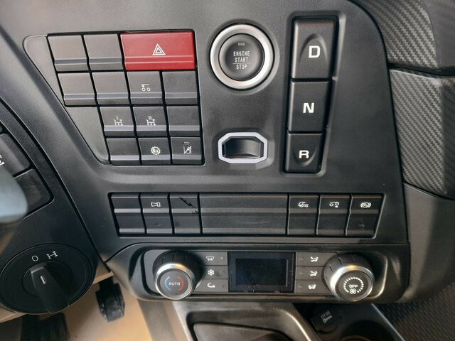 IVECO X-Way AT280X46Y/PS ON++LED+KRAN + KIPPMULDE... - Truk derek, Truk flatbed: gambar 5 IVECO X-Way AT280X46Y/PS ON++LED+KRAN + KIPPMULDE... - Truk derek, Truk flatbed: gambar 5