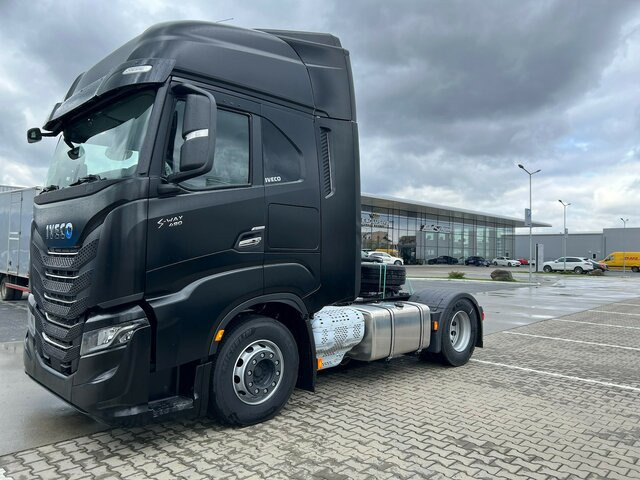 IVECO S-Way AS440S49T/P - AF4T COMFORT+AERO+ LED+NAVI... - Tractor head: gambar 2 IVECO S-Way AS440S49T/P - AF4T COMFORT+AERO+ LED+NAVI... - Tractor head: gambar 2