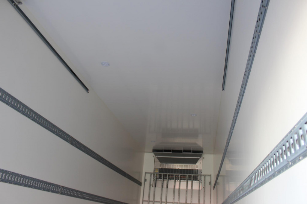 Chereau 1-Achs City Trailer CV 1550 Strom Neuwertig - Semi-trailer berpendingin: gambar 2 Chereau 1-Achs City Trailer CV 1550 Strom Neuwertig - Semi-trailer berpendingin: gambar 2