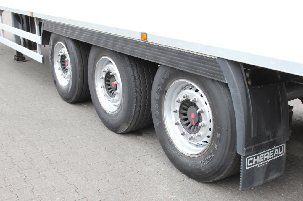 Chereau CV 1550 Strom 2,60h TW Liftachse SAF FRC - Semi-trailer berpendingin: gambar 3 Chereau CV 1550 Strom 2,60h TW Liftachse SAF FRC - Semi-trailer berpendingin: gambar 3
