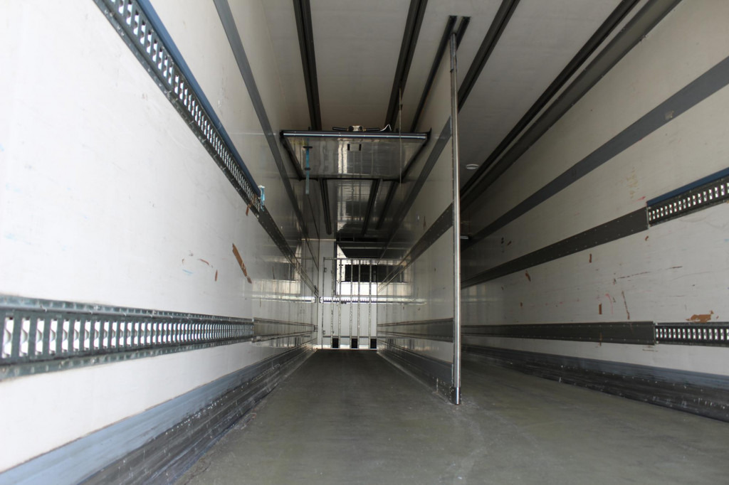 Chereau CV 1950Mt. City Bi-Multi-Temp LBW Lenkachse TOP - Semi-trailer berpendingin: gambar 2 Chereau CV 1950Mt. City Bi-Multi-Temp LBW Lenkachse TOP - Semi-trailer berpendingin: gambar 2