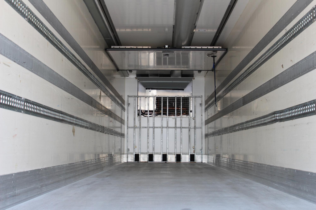 Chereau TK SLXi Spectrum Bi-Multi-Temp. Liftachse LBW - Semi-trailer berpendingin: gambar 2 Chereau TK SLXi Spectrum Bi-Multi-Temp. Liftachse LBW - Semi-trailer berpendingin: gambar 2