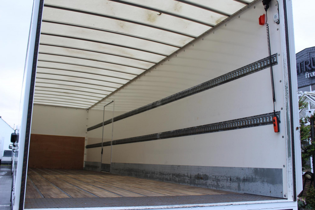 Daf CF 340 E6 Koffer 9,6 m Klima LBW ACC - Truk box: gambar 2 Daf CF 340 E6 Koffer 9,6 m Klima LBW ACC - Truk box: gambar 2